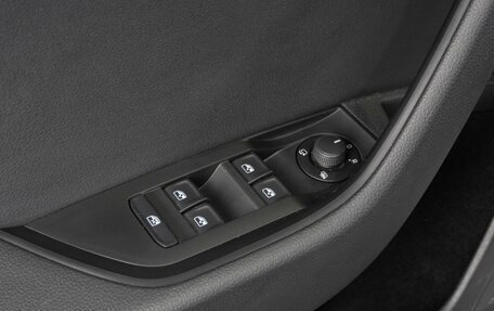 Skoda Superb III рестайлинг, 2019 год, 2 679 000 рублей, 20 фотография