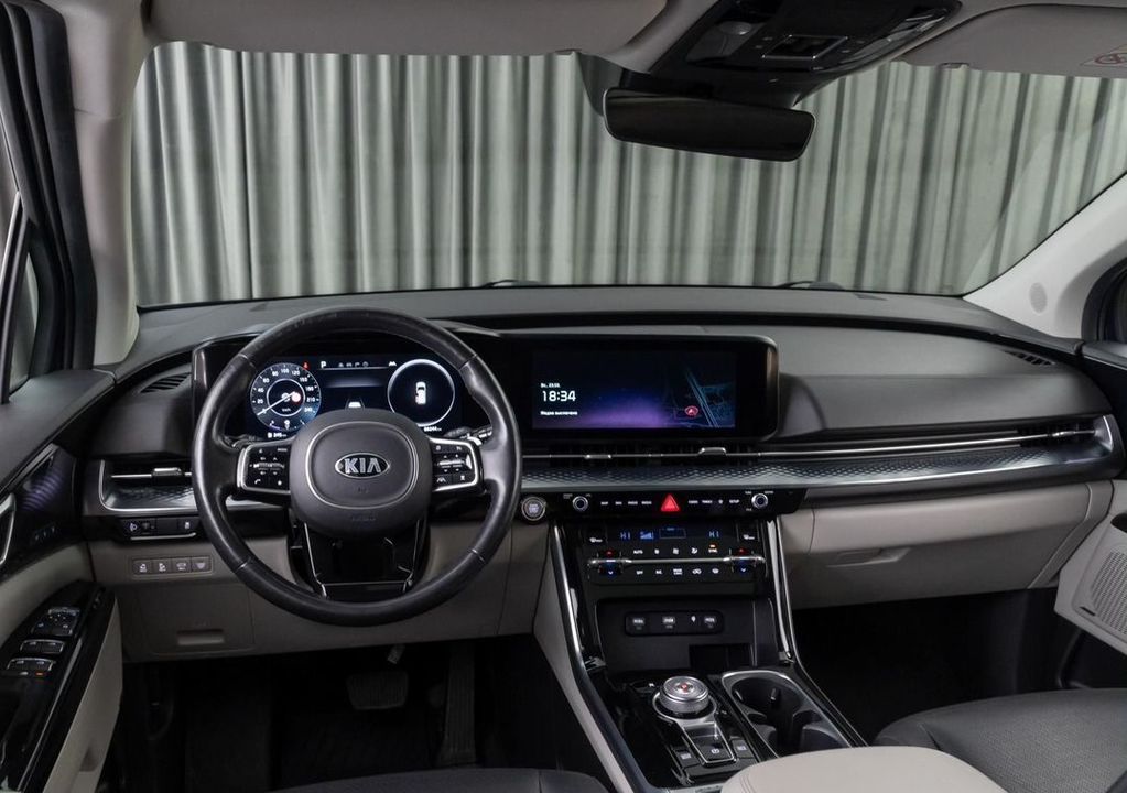 KIA Carnival, 2021 год, 4 257 000 рублей, 6 фотография