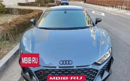 Audi R8, 2021 год, 12 890 275 рублей, 6 фотография