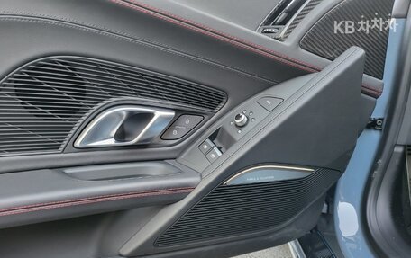 Audi R8, 2021 год, 12 890 275 рублей, 23 фотография
