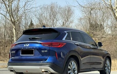 Infiniti QX50 II, 2022 год, 3 075 000 рублей, 5 фотография