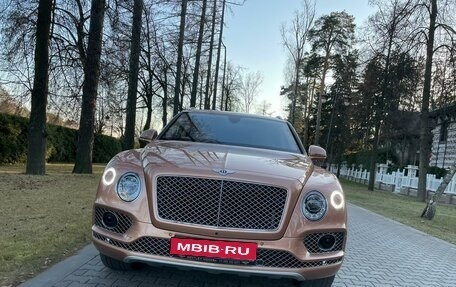Bentley Bentayga I, 2016 год, 11 900 000 рублей, 1 фотография