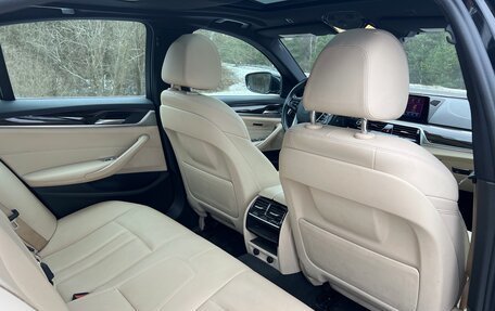 BMW 5 серия, 2018 год, 3 400 000 рублей, 15 фотография