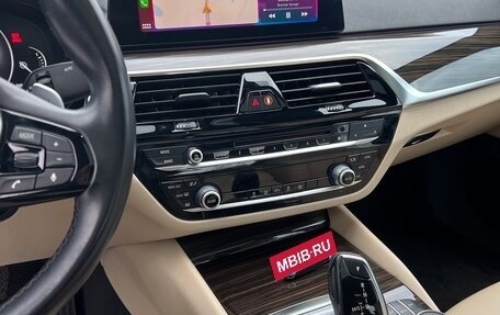 BMW 5 серия, 2018 год, 3 400 000 рублей, 13 фотография