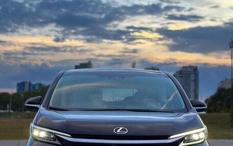 Lexus LM, 2024 год, 17 900 000 рублей, 1 фотография