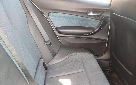 BMW 1 серия, 2012 год, 1 400 000 рублей, 10 фотография