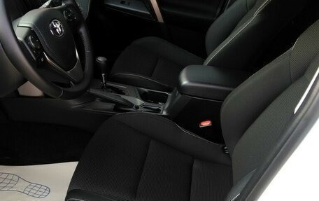 Toyota RAV4, 2018 год, 3 150 000 рублей, 4 фотография