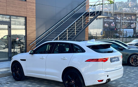 Jaguar F-Pace, 2016 год, 2 790 000 рублей, 4 фотография