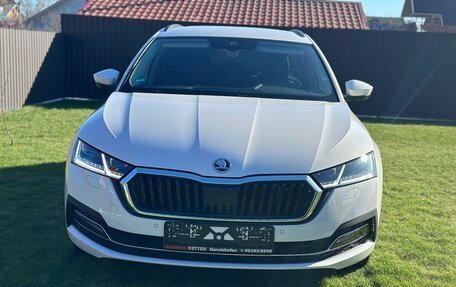 Skoda Octavia IV, 2020 год, 2 745 000 рублей, 3 фотография