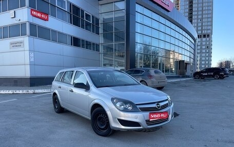 Opel Astra H, 2010 год, 670 000 рублей, 1 фотография