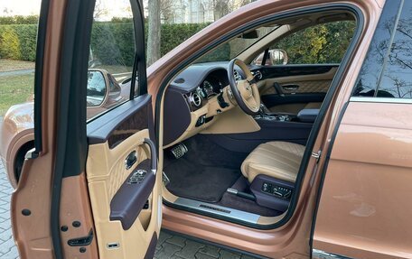 Bentley Bentayga I, 2016 год, 11 900 000 рублей, 5 фотография