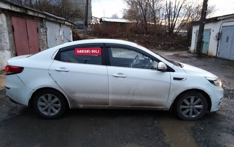 KIA Rio III рестайлинг, 2015 год, 990 000 рублей, 5 фотография