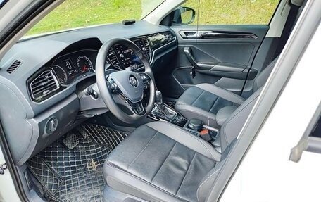 Volkswagen T-Roc I, 2021 год, 1 670 000 рублей, 7 фотография
