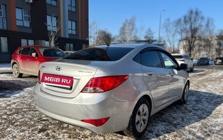 Hyundai Solaris II рестайлинг, 2015 год, 1 150 000 рублей, 5 фотография