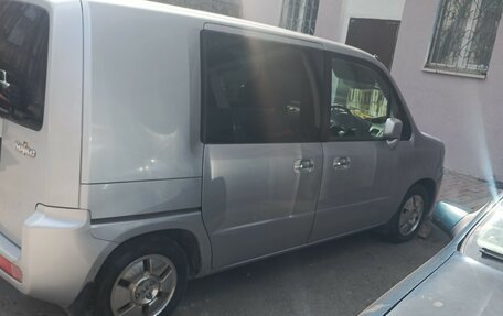 Honda Mobilio Spike I рестайлинг, 2004 год, 750 000 рублей, 3 фотография