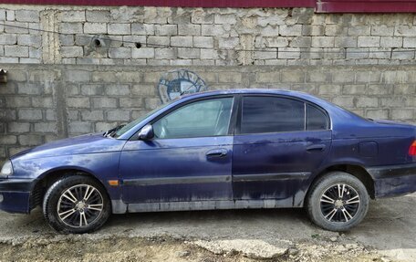 Toyota Avensis III рестайлинг, 1998 год, 186 000 рублей, 5 фотография