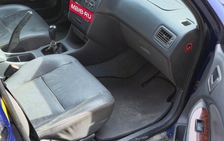 Toyota Avensis III рестайлинг, 1998 год, 186 000 рублей, 6 фотография