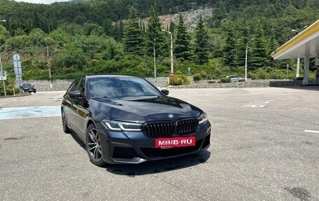 BMW 5 серия, 2020 год, 4 550 000 рублей, 2 фотография