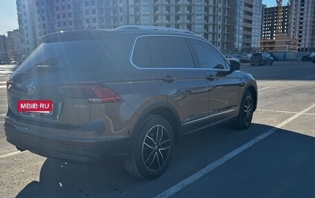 Volkswagen Tiguan II, 2018 год, 3 700 000 рублей, 3 фотография