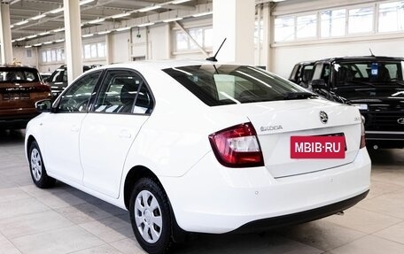 Skoda Rapid I, 2018 год, 1 380 000 рублей, 4 фотография