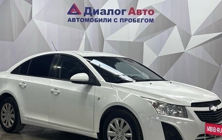 Chevrolet Cruze II, 2013 год, 755 000 рублей, 3 фотография