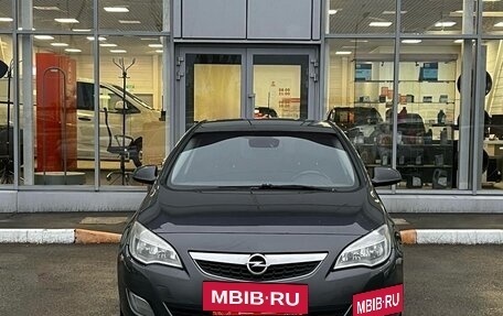 Opel Astra J, 2011 год, 730 000 рублей, 2 фотография