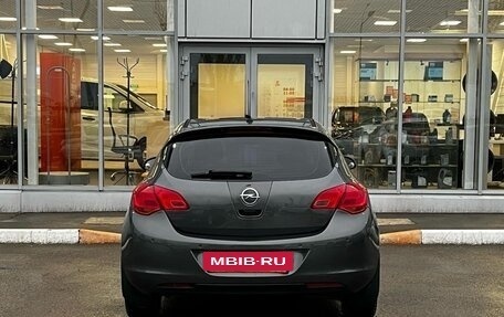 Opel Astra J, 2011 год, 730 000 рублей, 6 фотография