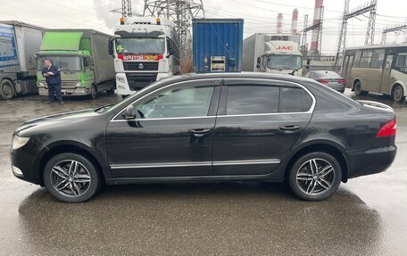 Skoda Superb III рестайлинг, 2010 год, 925 500 рублей, 2 фотография