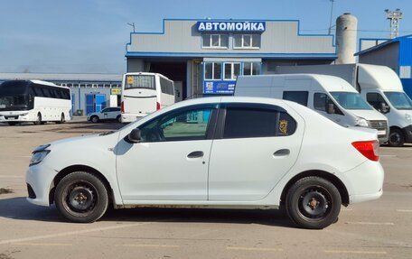 Renault Logan II, 2017 год, 560 000 рублей, 3 фотография