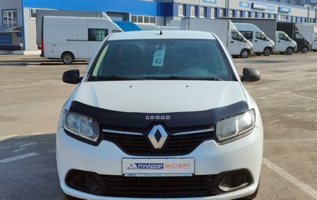 Renault Logan II, 2017 год, 560 000 рублей, 2 фотография