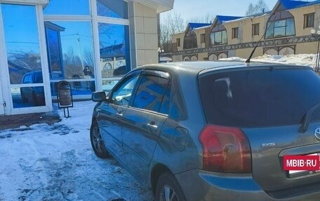Toyota Corolla, 2005 год, 650 000 рублей, 4 фотография