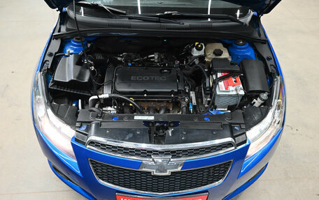 Chevrolet Cruze II, 2011 год, 790 000 рублей, 3 фотография