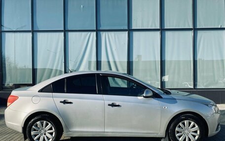 Chevrolet Cruze II, 2011 год, 680 000 рублей, 6 фотография