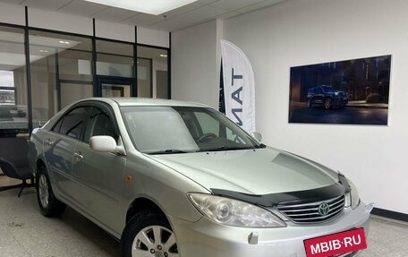 Toyota Camry V40, 2003 год, 900 000 рублей, 3 фотография