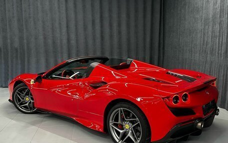 Ferrari F8, 2021 год, 44 000 000 рублей, 4 фотография