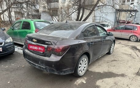 Chevrolet Cruze II, 2014 год, 990 000 рублей, 2 фотография