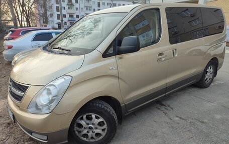 Hyundai H-1 II рестайлинг, 2008 год, 1 261 000 рублей, 6 фотография