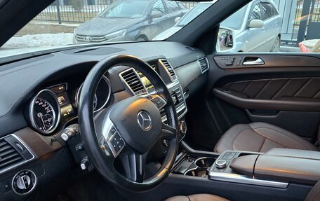 Mercedes-Benz GL-Класс, 2015 год, 3 200 000 рублей, 10 фотография
