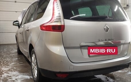 Renault Scenic III, 2014 год, 1 050 000 рублей, 6 фотография