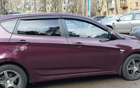 Hyundai Solaris II рестайлинг, 2013 год, 990 000 рублей, 11 фотография