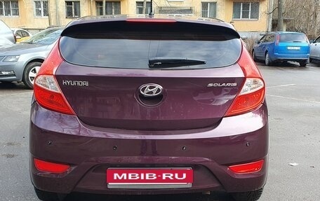Hyundai Solaris II рестайлинг, 2013 год, 990 000 рублей, 19 фотография