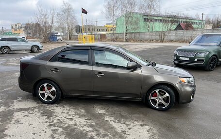 KIA Cerato III, 2010 год, 700 000 рублей, 4 фотография