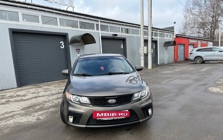 KIA Cerato III, 2010 год, 700 000 рублей, 2 фотография