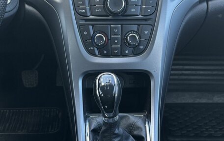 Opel Astra J, 2013 год, 955 000 рублей, 11 фотография