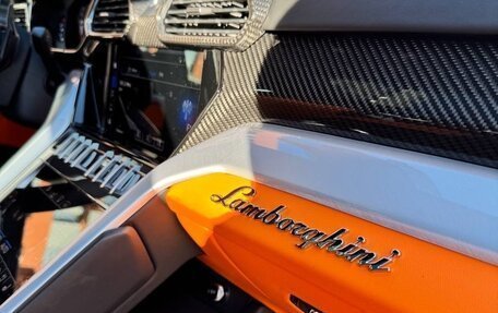 Lamborghini Urus I, 2020 год, 25 000 000 рублей, 8 фотография
