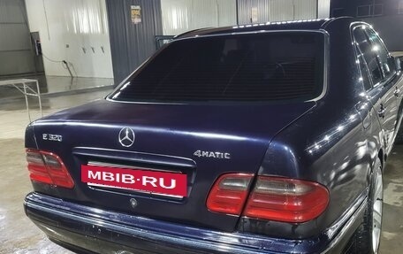 Mercedes-Benz E-Класс, 2001 год, 400 000 рублей, 6 фотография