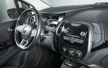 Renault Kaptur I рестайлинг, 2021 год, 1 719 000 рублей, 5 фотография