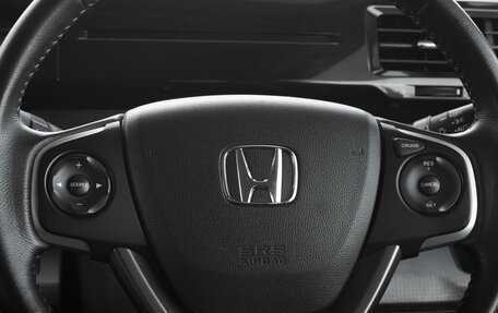 Honda Stepwgn IV, 2015 год, 1 999 000 рублей, 21 фотография