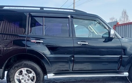 Mitsubishi Pajero IV, 2007 год, 1 700 000 рублей, 10 фотография