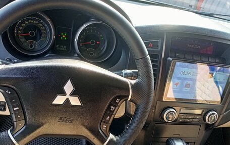 Mitsubishi Pajero IV, 2007 год, 1 700 000 рублей, 17 фотография